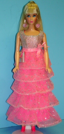 Barbie Romantic Ruffles Fashion Barbie Romantic Ruffles Fashion