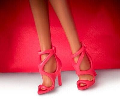 2022 Holiday Barbie Shoes