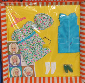Vintage Skipper Right In Style #1942 (1967) - blue variation